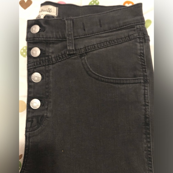 Madewell 10" High-Rise Yoke Detail Button Front Roadtripper Jeans - Picture 5 of 15